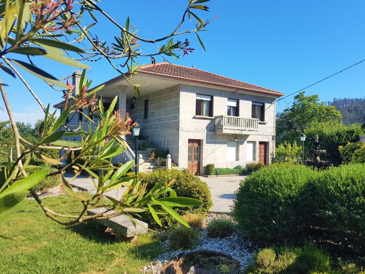 O Eido De Celia Villa Ponteareas Exterior photo
